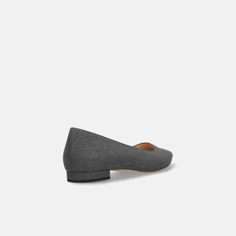 15% OFF: iCoN COLORS: Pointed toe suede flat shoes (C20142) Charcoal S