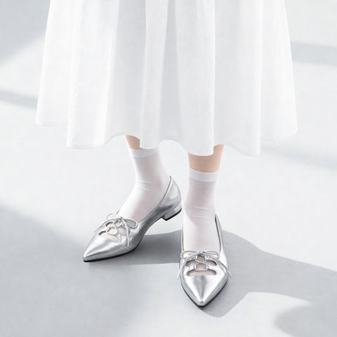 予約：レースアップ フラットシューズ（m17068）シルバー/mamian（マミアン）