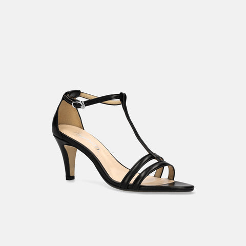 15% OFF: 2024SS: T-Strap Simple Sandals (724) Black